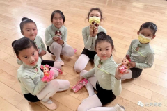 中國民族民間舞學生考級3級美國北加州Ah-Lan-Dance-Studio-9