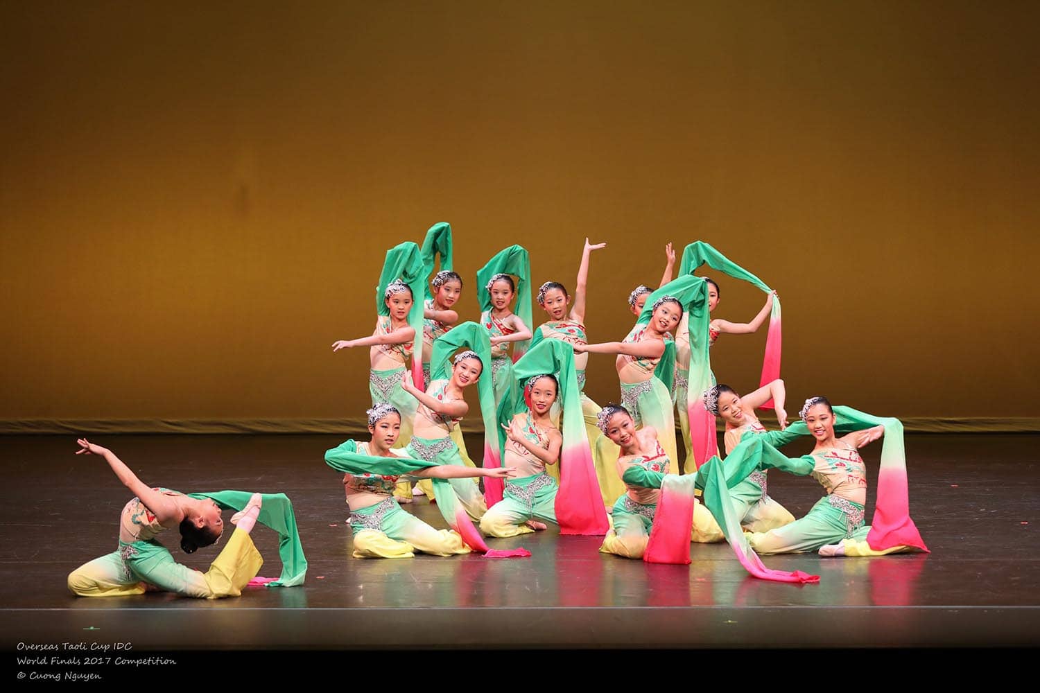Whisper of SpringBing Yang Chinese Performing Arts Center
